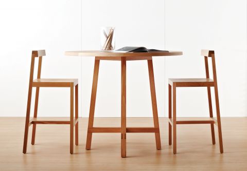toro-chair-table
