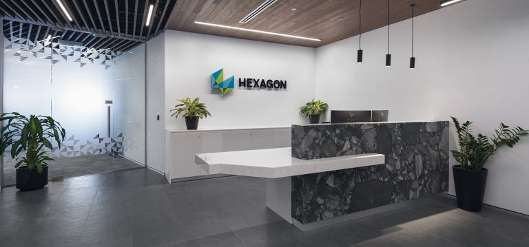 hexagon mining brisbane schiavello construction fitout industrial hero banner reception