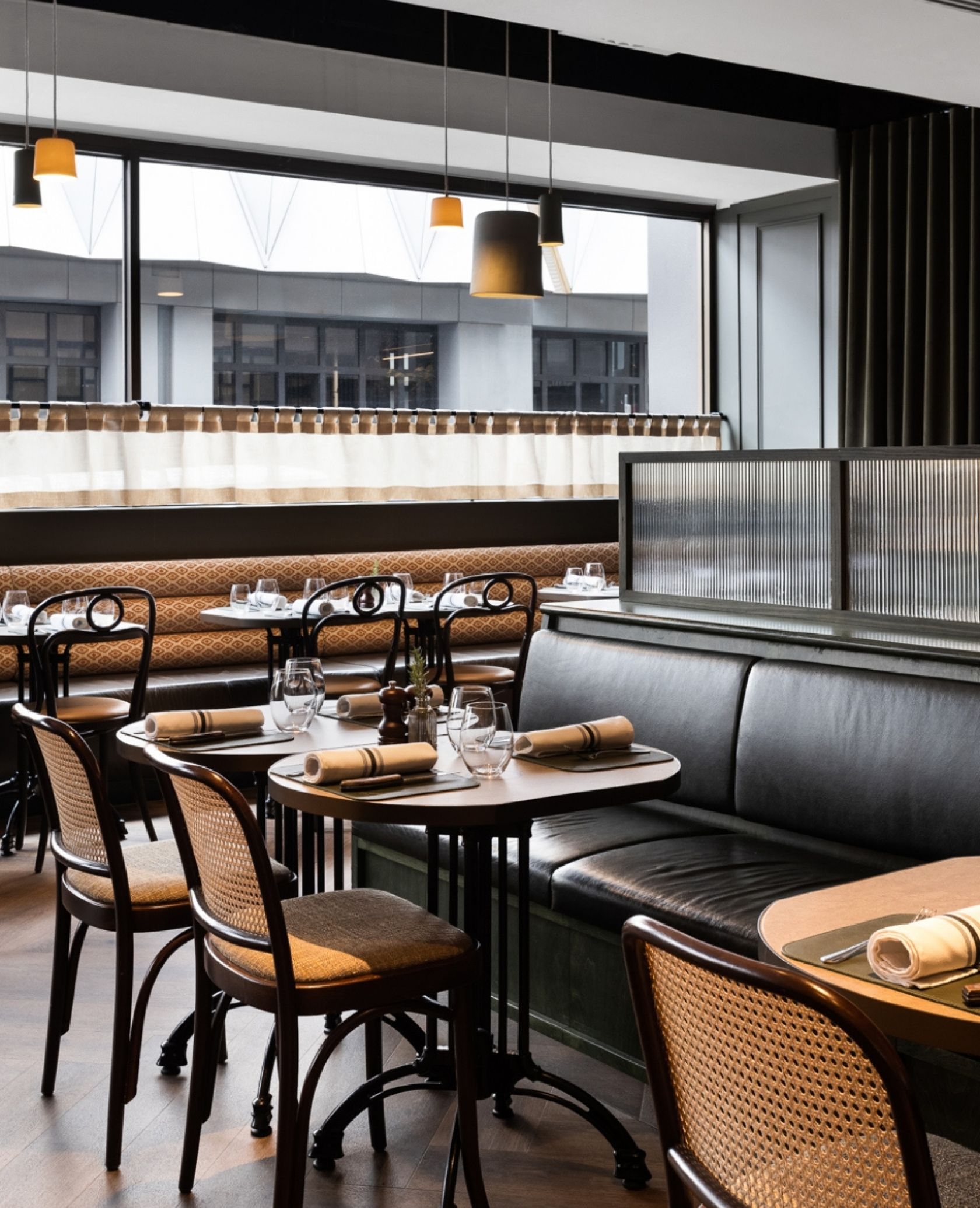 Rydges Melbourne Portrait Restaurant Hotel Refurbishment Schiavello Construction