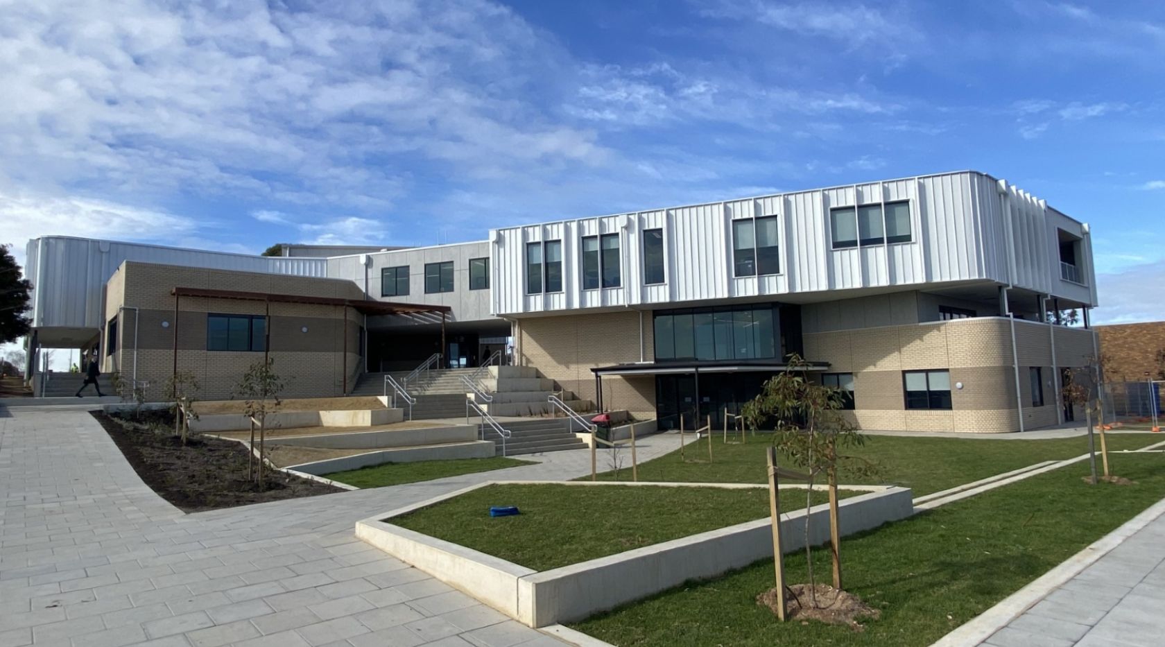 kings baptist grammar school wynn vale south australia schiavello construction building exterior