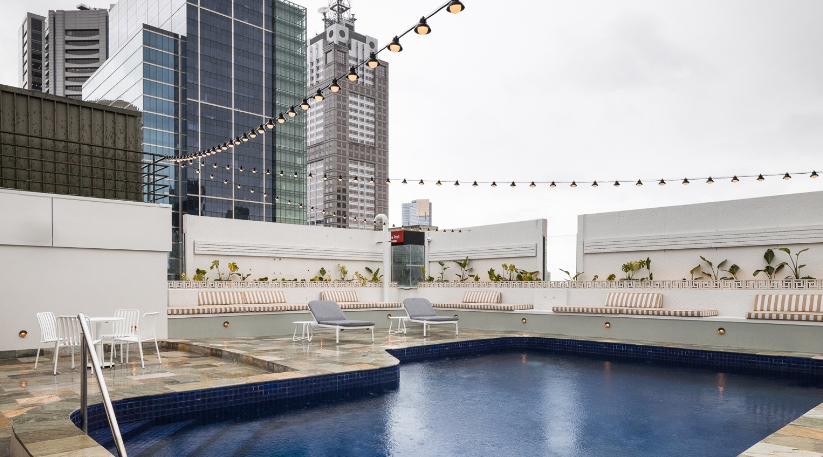 Rydges Melbourne Pool Hotel Refurbishment Schiavello Construction