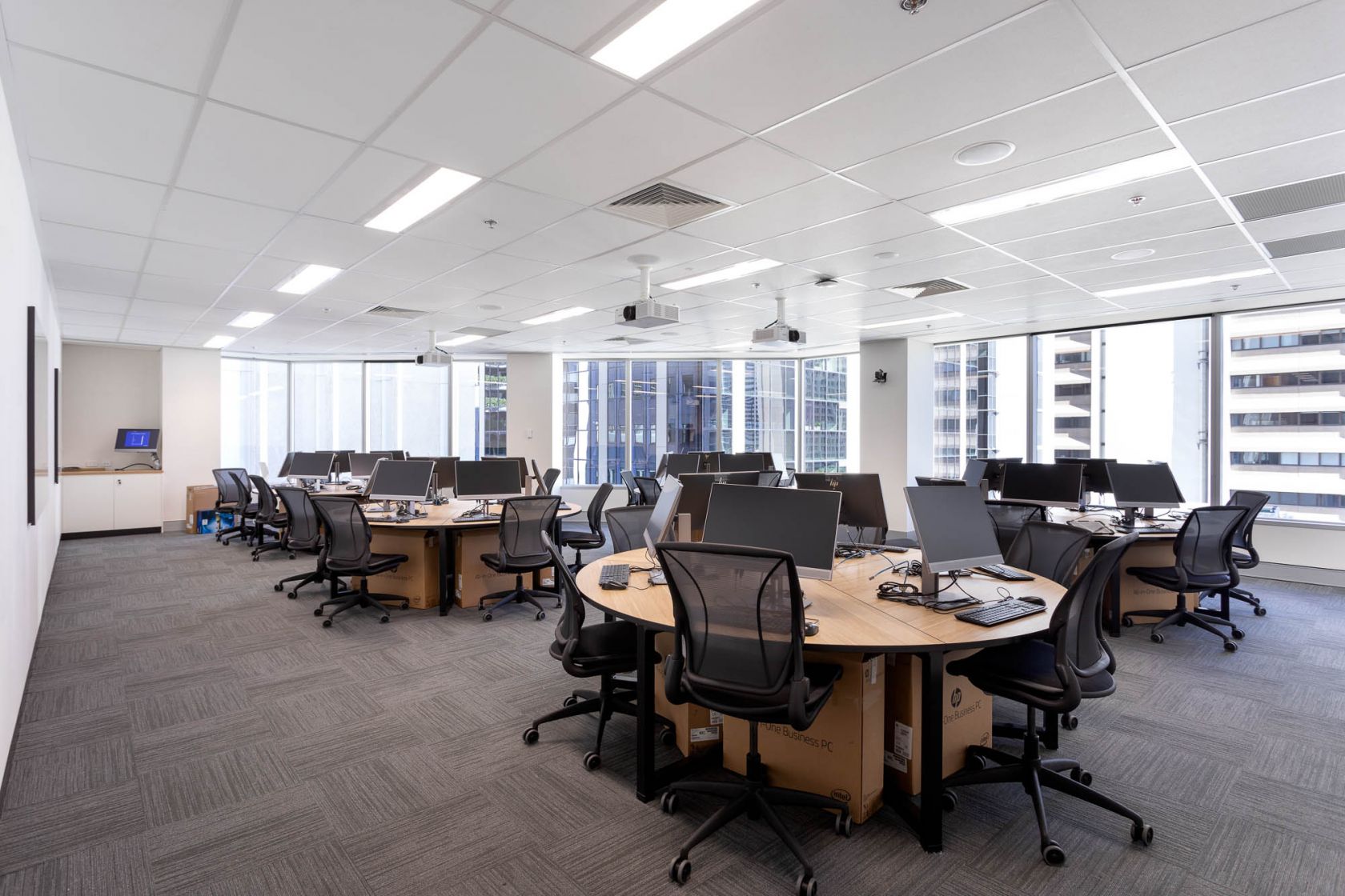 Federation University computer room with PCs and projectors