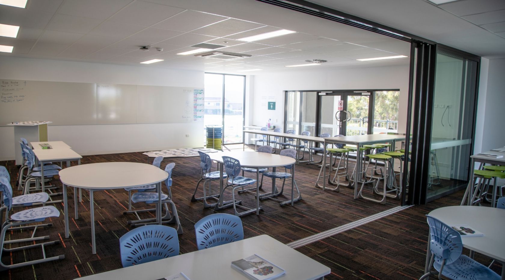 kings baptist grammar school wynn vale south australia schiavello construction classroom