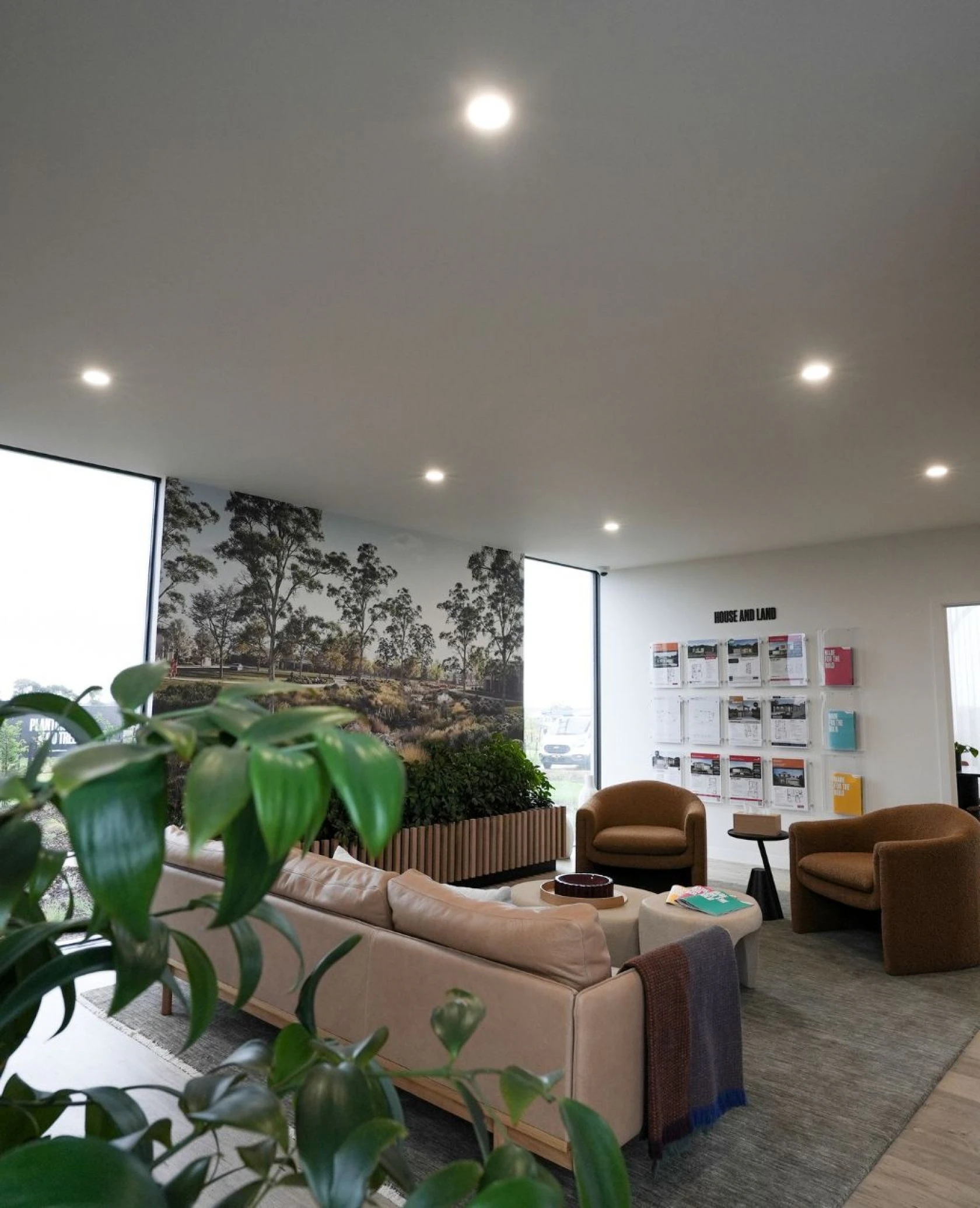 home decor, indoors, furniture, couch, architecture, building, foyer, living room, room