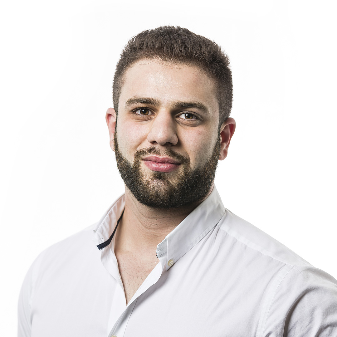 portrait, schiavello, headshot, robert walsh, head, person, face, beard, smile, adult, male, man, neck